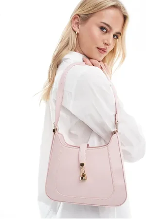 Glamorous Shoulder bag with gold clasp detail in pale