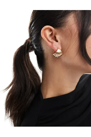 ASOS Hoop earrings with fan ridge detail in tone