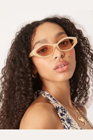 Jeepers Peepers Slim hexagonal sunglasses in cream