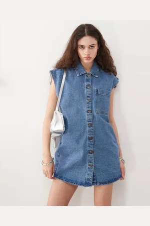 Noisy May Sleeveless denim mini dress in mid wash