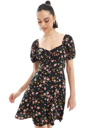New Look Milkmaid mini dress in floral