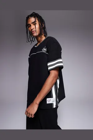 Liquor N Poker Overszied varsity hockey t-shirt in