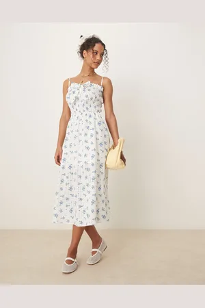 Glamorous Thin strap maxi dress with front bow in floral