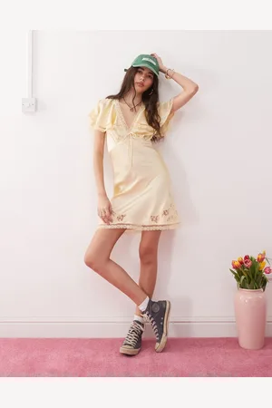Reclaimed Mini tea dress with cape sleeves and lace cutwork in butter yelllow
