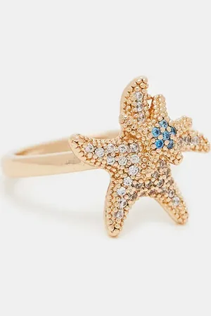 Reclaimed Dainty starfish ring in