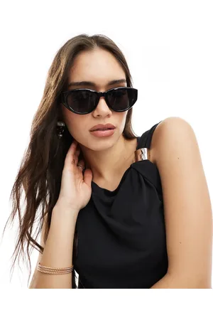 Monki Oval cat eye sunglasses in
