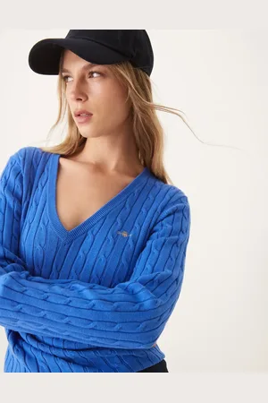 GANT Cotton cable knit v-neck jumper with logo in bright