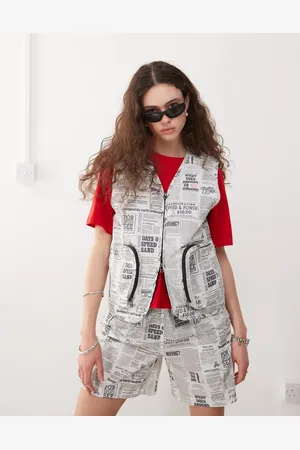 Deus Ex Machina Paper street vest on