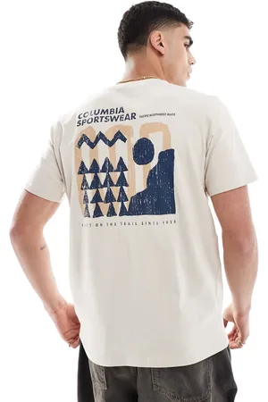 Columbia Explorers Canyon Back short sleeve t-shirt in beige