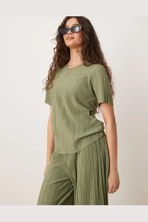 VILA Plisse t-shirt co-ord in oil