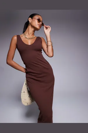 ASOS Sleeveless v-neck rib midaxi dress in chocolate