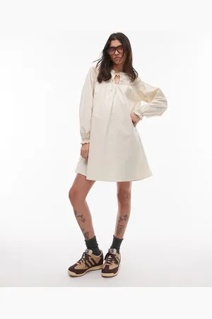 Résumé Resume boho chuck on smock dress in creme