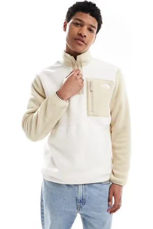 The North Face Yumiori 1/4 zip fleece in