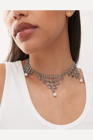Reclaimed Choker necklace with beads and pearls in