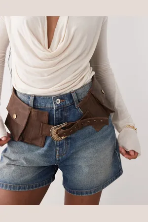 The Kript Boho pocket detail belt in