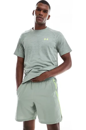 Under Armour Launch 7 inch shorts in