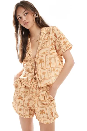 VERO MODA Boxy tie front shirt co-ord in tonal postcard print