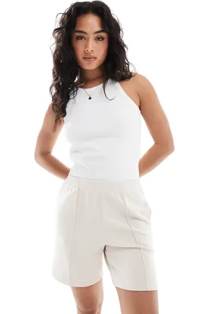 Stradivarius Seam front jogger shorts in ecru