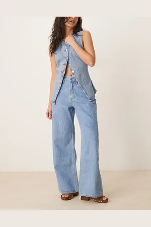 Abercrombie & Fitch Curve love high rise wide leg jeans in medium wash