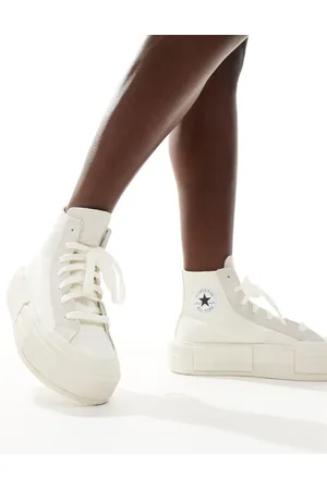 Converse Chuck Taylor All Star Cruise Hi trainers in off