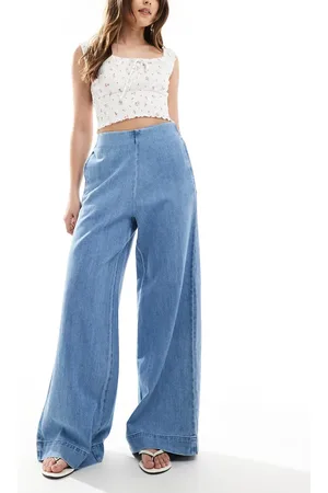 ASOS Soft wide leg jean with clean front in midwash