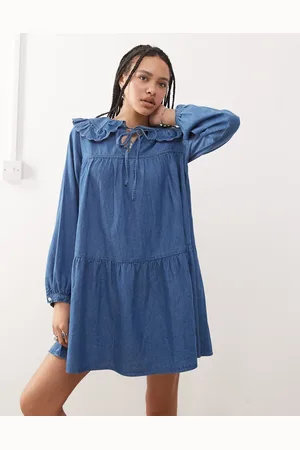 Reclaimed Denim mini smock dress with oversized peter pan collar in midwash - MBLUE
