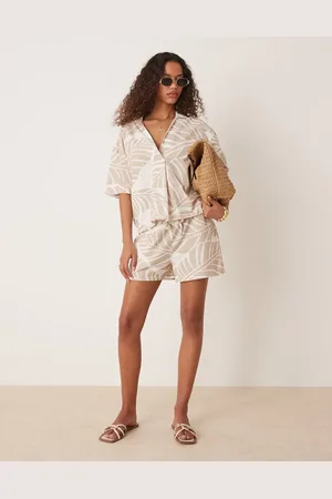 VILA High waist short co-ord in oversized tonal leaf print