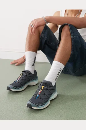 Salomon XT-6 trainers in
