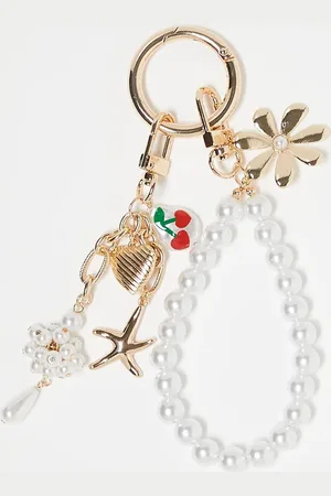 Reclaimed Bag charm with pearls and flowers in
