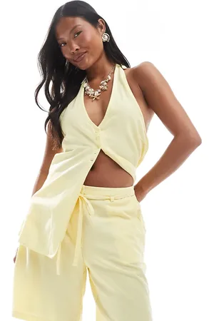 VERO MODA Tie waist short co-ord in pale