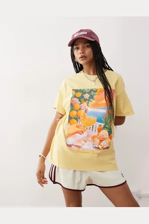 Reclaimed Oversized holiday print t-shirt in washed
