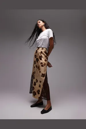 Topshop Hanky hem contrast panel skirt in buttermilk and floral