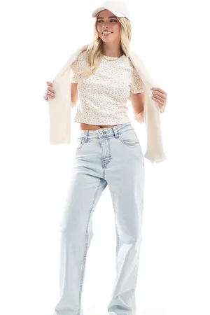 Miss Selfridge Heart pocket straight leg jean in ice bleach wash