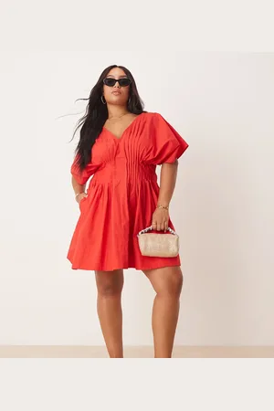 ASOS ASOS DESIGN Curve v neck short sleeve mini dress with narrow pintucks in
