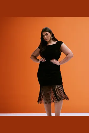 ASOS ASOS DESIGN Curve textured asymmetric neckline midi dress with fringe hem in