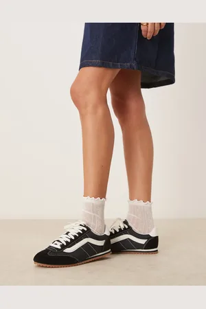 Vans Super Lowpro suede terrace trainers in