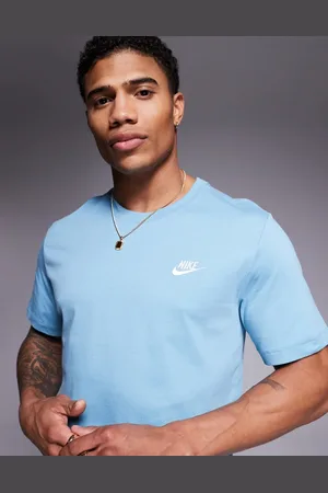 Nike Club t-shirt in