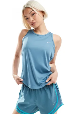 Nike Tempo Dri-Fit vest in