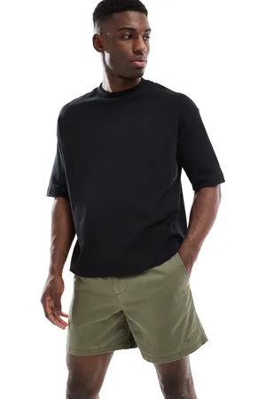 Nike Club chino shorts in olive