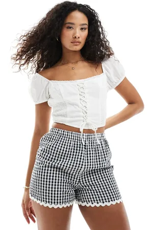 New Look Gingham pull on short in
