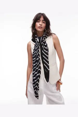 ARKET Pure wool thin printed scarf in dark blue and white