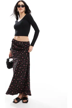 Miss Selfridge Spun bias maxi skirt BLACK HEART PRINT
