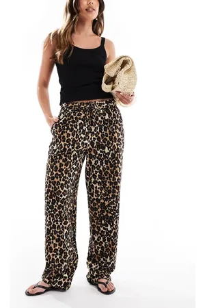 VERO MODA Linen touch wide leg trousers in leopard print