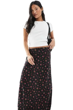 Miss Selfridge Spun maxi skirt in black heart print