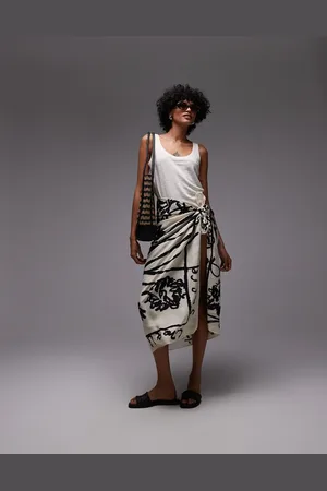 Topshop Abstract sarong in cream & black