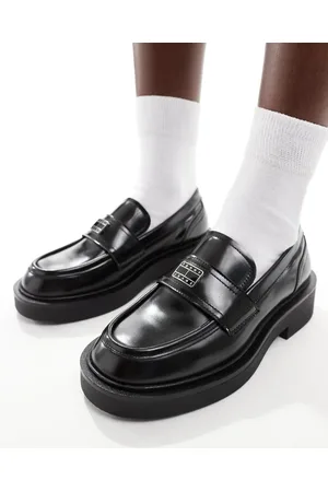 Tommy Hilfiger Logo leather loafers in