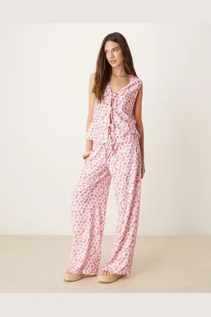 ASOS Wide leg tie front trouser in ditsy floral