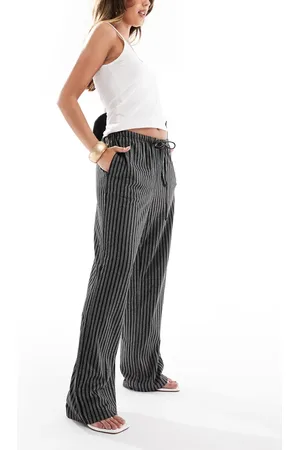 VERO MODA Drawstring wide leg trouser in pinstripe