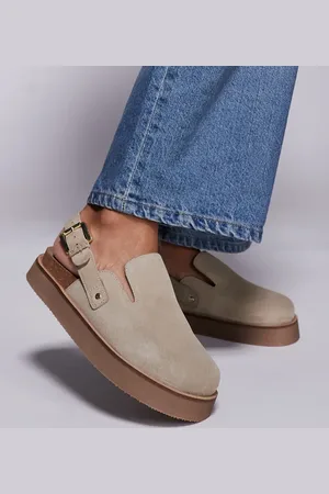 WALK LONDON Barca clog mule in stone suede