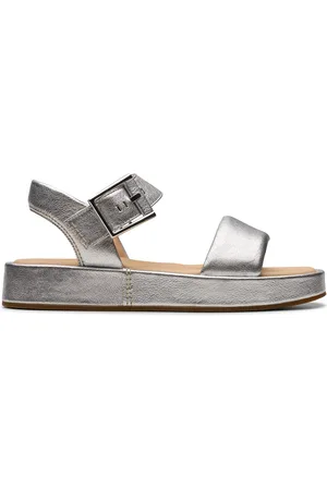 Clarks Womens Alda Strap, Silver Leather